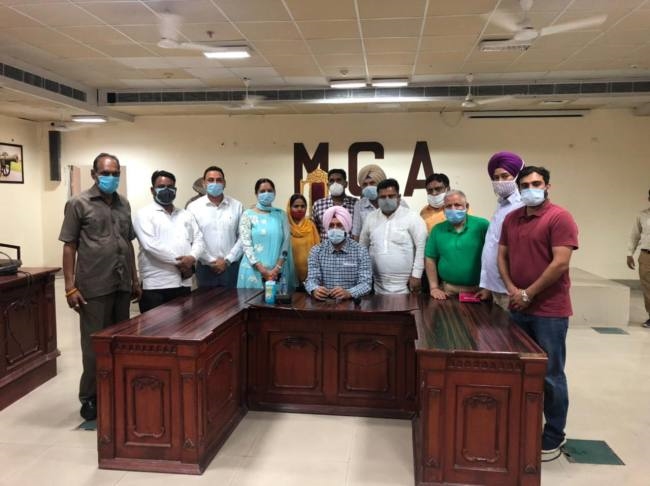 मेयर ने उत्तरी हलके के पार्षदों से बैठक कर सुनी समस्याएं