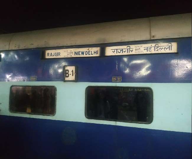 बिहार से नई दिल्ली जा रही श्रमजीवी एक्सप्रेस में यात्री की मौत, हरदोई के बालामऊ के पास बिगड़ी थी तबीयत
