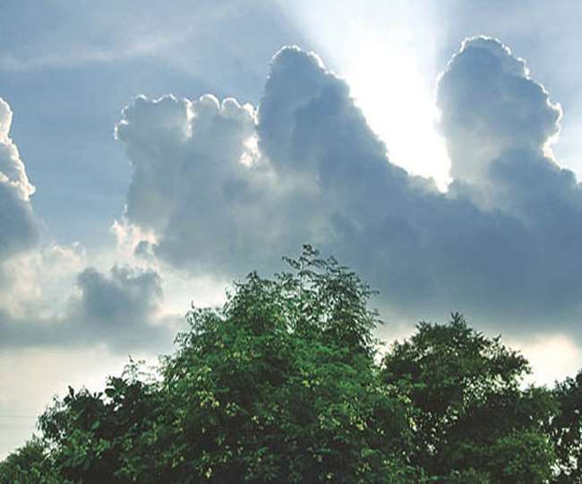 Weather in Moradabad : पश्चिमी विक्षोम मजबूत होने से बारिश का अलर्ट, आज और कल खराब रहेगा मौसम