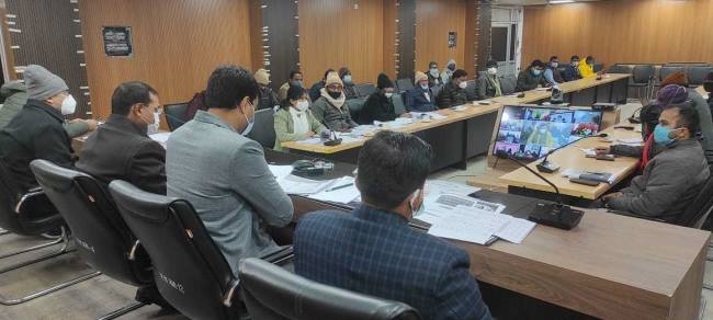 प्रत्येक पंचायतों में चापाकल के
किनारे बनाएं 10-10 सोख्ता