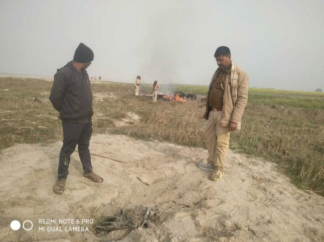 50 लीटर शराब के साथ बाइक सवार तस्कर गिरफ्तार