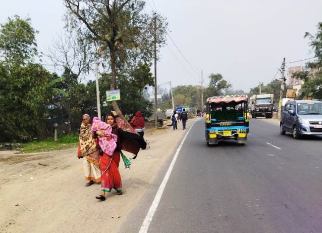 कनकनी व सर्द हवा ढा रही सितम, धूप भी बेजान