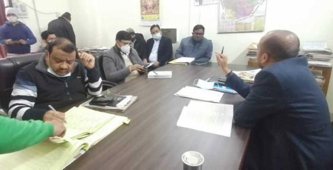 कोरोना संक्रमित को मिलेगी पोस्टल बैलेट की सुविधा