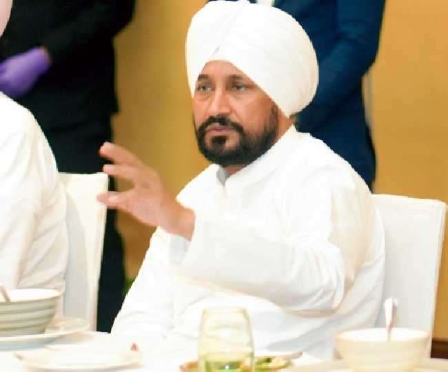 ईडी की छापेमारी पर चरणजीत सिंह चन्नी को मिला पार्टी नेताओं का समर्थन, नवजोत सिंह सिद्धू मौन