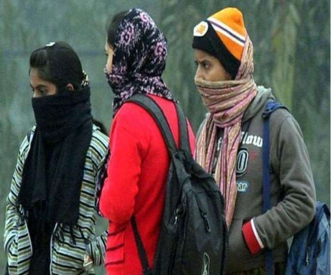 जम्मू कश्मीर : लगातार पांचवे दिन भी नहीं हुए सूर्य देव के दर्शन, ठंड ने दिक्कतें बढ़ाई