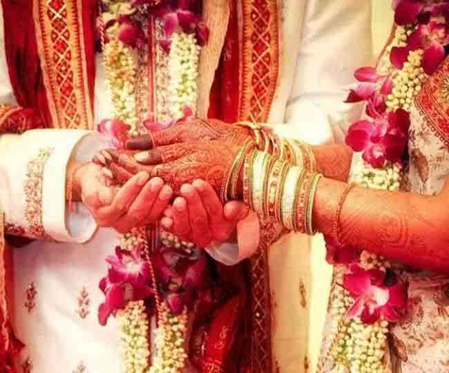 शादियों के सीजन में कोरोना ने डाला खलल, 40 फीसद बुकिंग कैंसिल