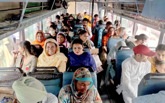 पीआरटीसी की बसों में सवारियां बढ़ी, आय में आई कमी