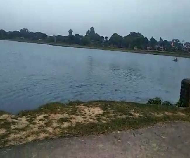संत कबीरनगर में बाढ़ के पानी में डूबने से दो किशोरियों की मौत Gorakhpur News