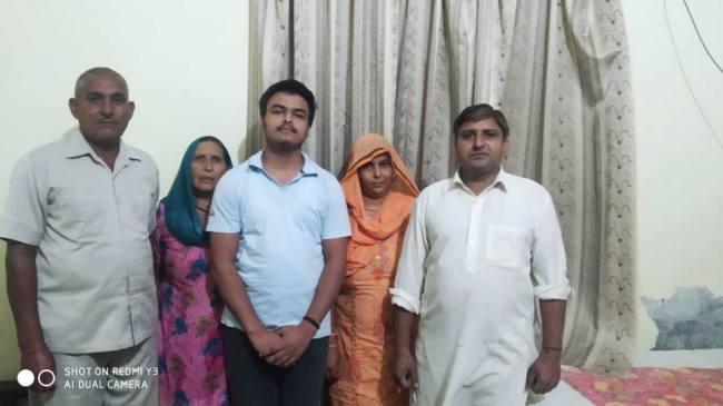 ऊंचा समाना के अनुराग ने नीट परीक्षा में मारी बाजी, परिवार में खुशी