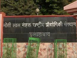 निदेशक ने नोटिस जारी कर तीन दिन में मांगा जवाब Prayagraj News