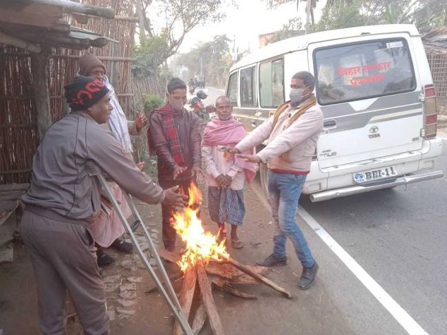 कोल्ड डे की चपेट में जिला, घरों में दुबके लोग
