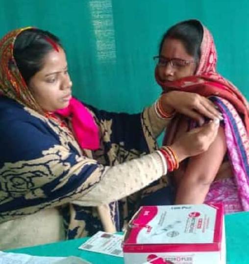 मेहरमा में 795 लोगों को लगा कोरोना रोधी टीका