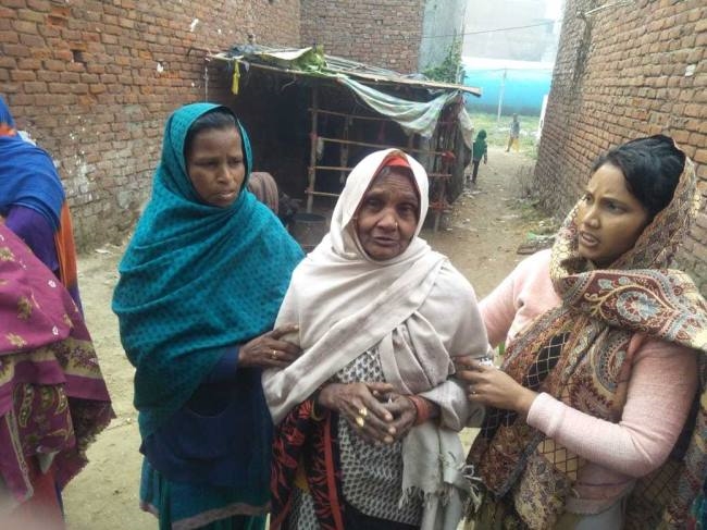ड्यूटी से घर लौट रही युवती की चाकू मारकर हत्या