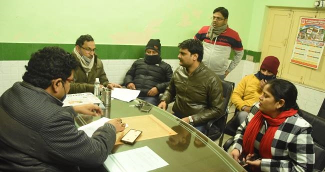 भुगतान न करने पर ठेकेदार ने जेई को पीटा