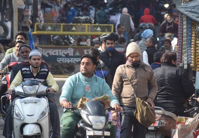 वृद्धाश्रम के नौ बुजुर्गों समेत जिले में 54 मिले संक्रमित