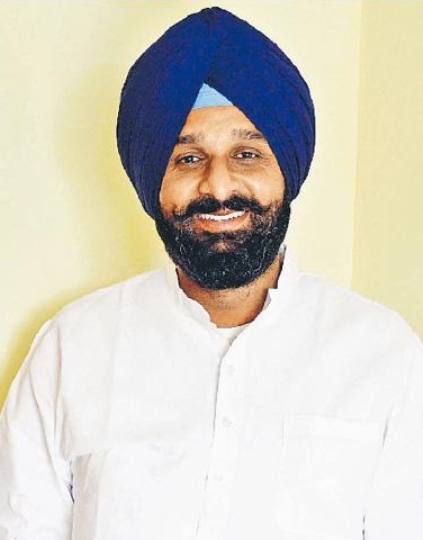 पिता की जीत के लिए सपूत भी चुनावी रण में उतरे
