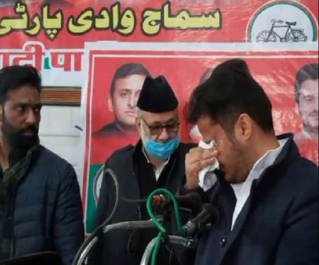 अब्दुल्ला आजम जेल की दास्तां सुनाते-सुनाते रो पड़े, बोले- आजम खां और मुझ पर बहुत हुए जुल्म