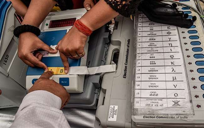 चुनाव सुधार का अनसुलझा सवाल, इलेक्शन कैंपेनिंग में खर्च पर आसान नहीं नियंत्रण