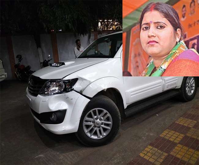 झरिया के पूर्व विधायक की पत्नी के वाहन पर हमला, समर्थकों ने युवक का मिजाज किया ठंडा