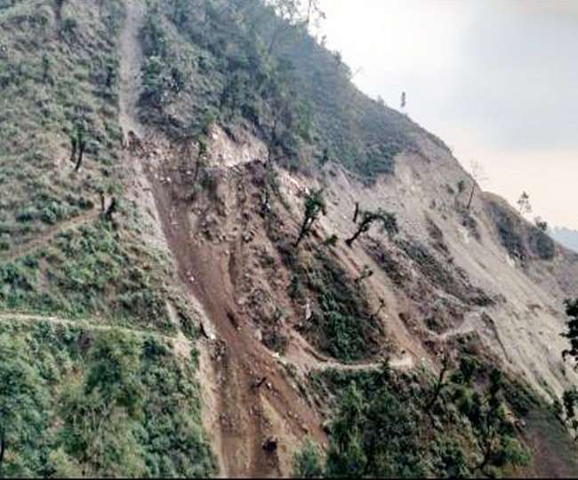 पौष्टिक गडेरी के लिए प्रसिद्ध इस गांव में आज तक नहीं पहुंच सकी है सड़क
