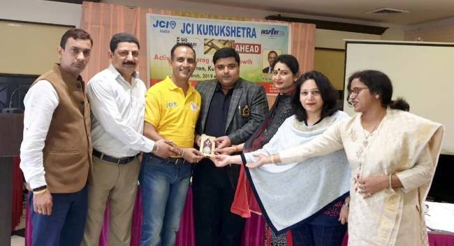 जेसीआइ के सदस्यों को जनहित कार्य के लिए किया प्रेरित