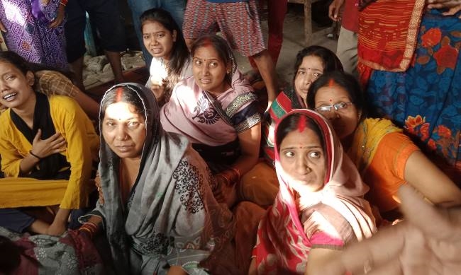 अलग-अलग घटनाओं में दो की मौत, तीन घायल