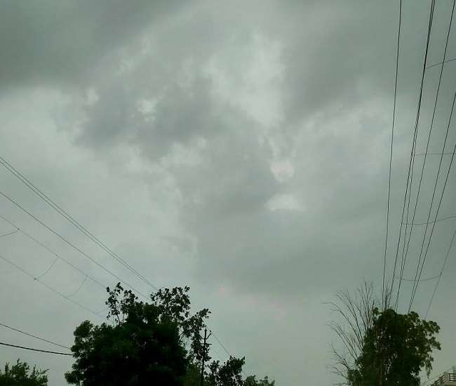 Aligarh Weather : झमाझम बारिश ने बदल दी मौसम की रंगत, गर्मी से मिली राहत Aligarh news