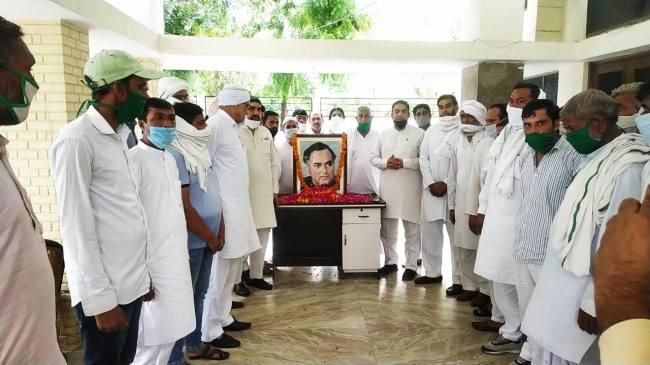पूर्व प्रधानमंत्री राजीव गांधी को जयंती पर किया याद