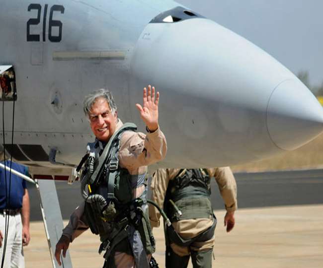Air India Sale : यदि एयर इंडिया रतन टाटा को मिल जाती है तो एयर एशिया व विस्तारा का हो सकता है विलय