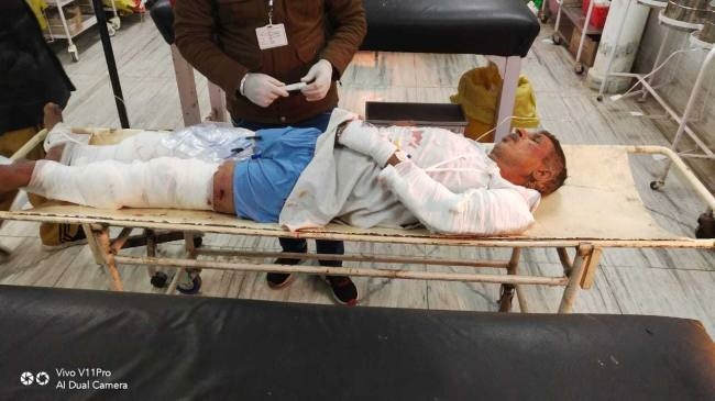 अदालत में गवाही से न मुकरने पर व्यक्ति को अगवा कर पीटा