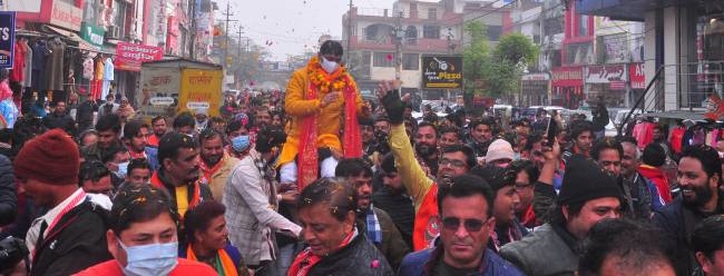 भाजपा प्रत्याशी सोमेंद्र तोमर और कमलदत्त के खिलाफ मुकदमा
