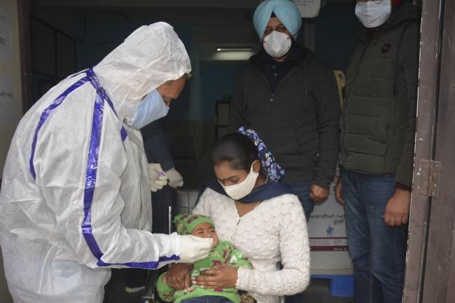 कोरोना के 487 केस, चार की मौत, तीन दिन में 19 लोगों को निगल गया वायरस