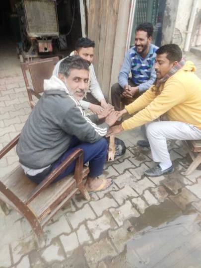 लोग बोले-भाजपा व कांग्रेस में कांटे की टक्कर, आप को करनी पड़ेगी मशक्कत