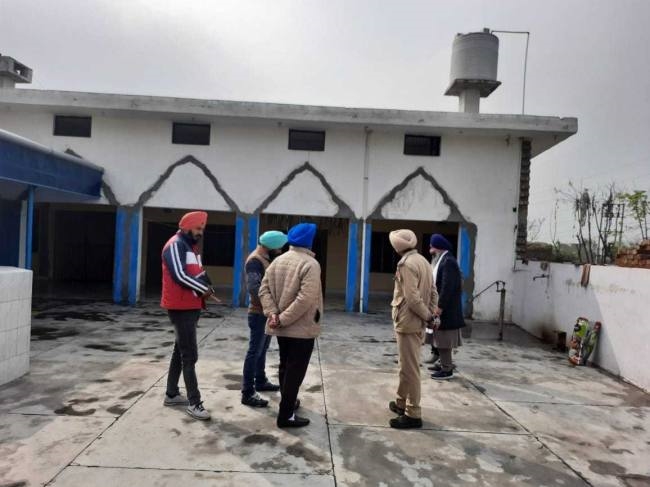 गुरुद्वारा साहिब में श्री गुरु ग्रंथ साहिब जी के पावन स्वरूप हुए अग्नि भेंट