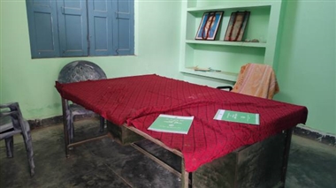 दोपहर तक कार्यालय न खोलने वाले कर्मी पर गिरेगी गाज