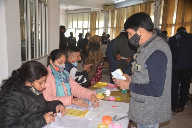 सीढ़ी गिरते ही सूरज हुआ अस्त, साइकिल दौड़ी