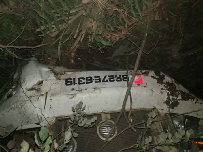 बोलेरो पलटी, महिला की मृत्यु, छह घायल