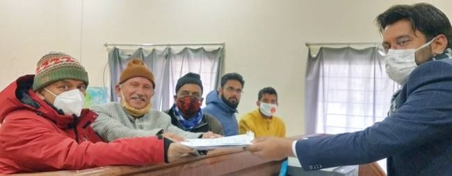 विधानसभा चुनाव: पिथौरागढ़ में पहले दिन हुए दो नामांकन