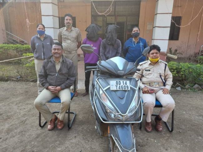 बीरमित्रपुर पुलिस के हत्थे चढ़े डकैती के दो आरोपित