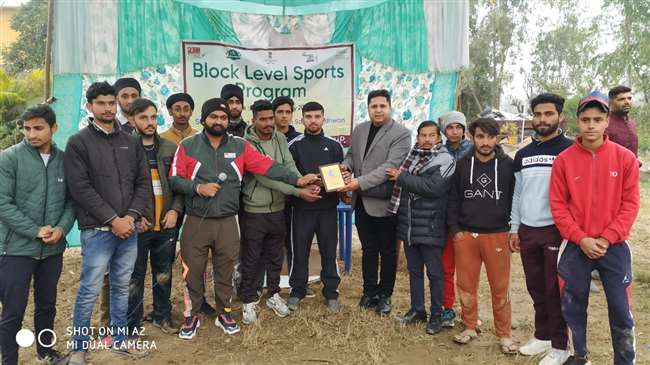 भदरोआ में सुल्याली बना वालीबाल विजेता व डन्नी ने जीती कबड्डी