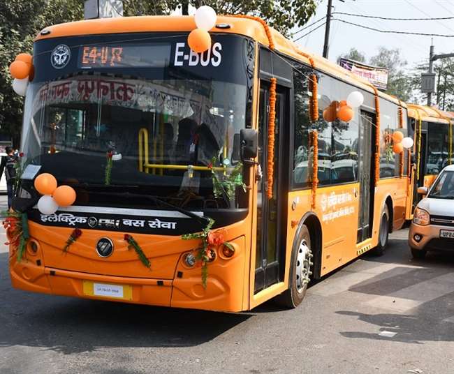 कानपुर में ई-बसों की संख्या 100 करने की तैयारी, ई-पेमेंट सुविधा के साथ 10 रूटों पर भरेंगी फर्राटा
