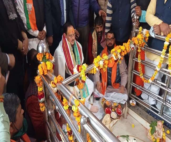 UP Chunav 2022: आगरा में जेपी नड्डा ने दिया जीत का मंत्र, बोले बार− बार जाएं लोगों के पास