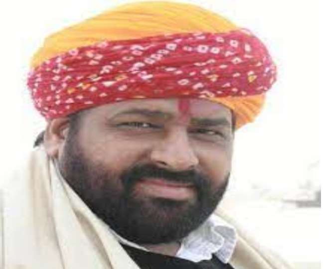 यूपी चुनाव 2022: भाजपा छोड़ सपाई हुए मुखिया गुर्जर, बयां किया दर्द, इस सीट से मिला टिकट