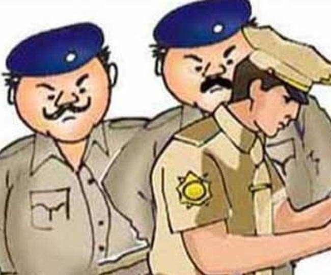 शराब तस्करों ने विक्रमशिला पुल से दारोगा को ही उठाया, दो थानों दर्ज कराई प्राथमिकी