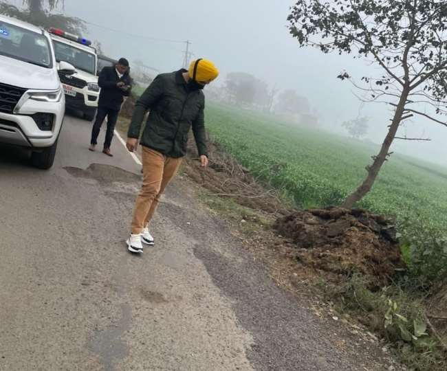 काफिला रोक उतरे हरियाणा के खेलमंत्री, सड़क की हालत देख मौके पर अधिकारियों को बुलाया