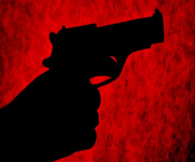 मोहाली में महिला साथी की गाड़ी में युवक ने खुद को पिस्टल से मारी गोली, हालत गंभीर