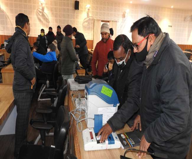 विधानसभा चुनाव 2022 : प्रशिक्षित हुए मास्टर ट्रेनर, कार्मिकों को देंगे प्रशिक्षण