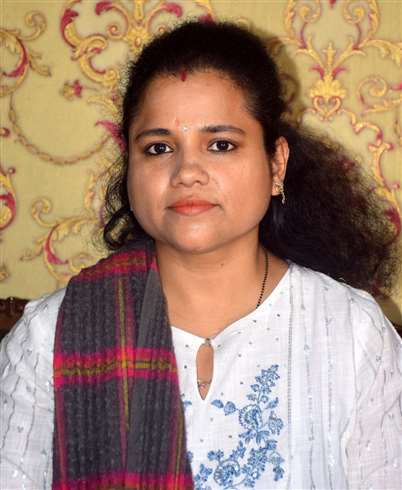 आपदा में महिलाओं को बना रहीं आत्मनिर्भर, प्रयागराज में शालिनी गुप्ता महिलाओं को जोड़ रहींं स्वरोजगार से