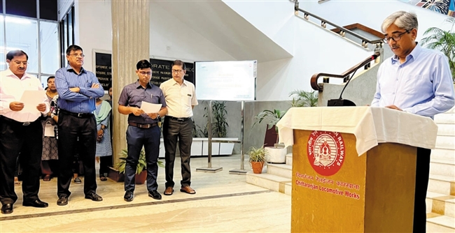 चिरेका कर्मी ने ली आतंकवाद विरोध दिवस पर शपथ