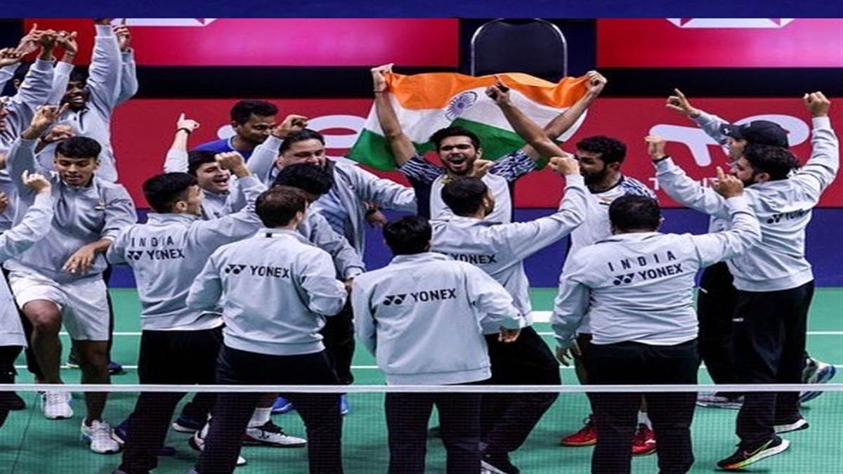 PM मोदी की थामस कप में इतिहास रचने वाले चैंपियन खिलाड़ियों से मुलाकात